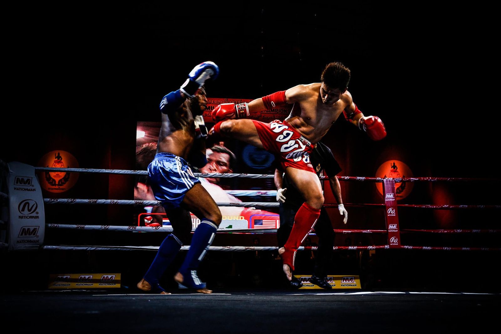 Muay Thai fighters in action — Yak Siam Muaythai Gym Chiang Mai, authentic Thai boxing training
